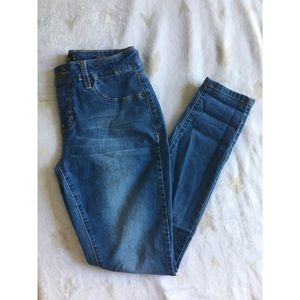 Royalty For Me jeans